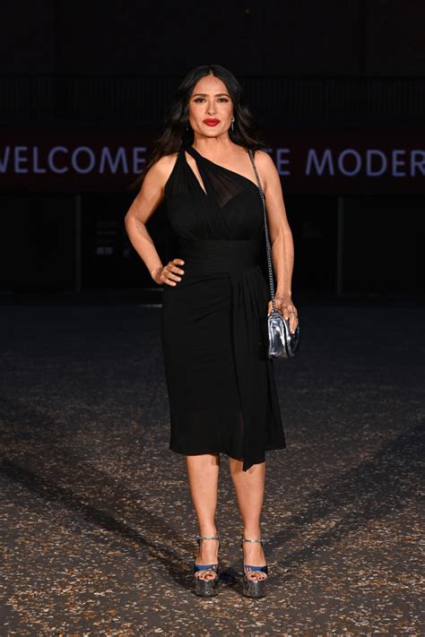 salma hayek gold gucci shoes|Salma Hayek Gets Soaring in Metallic Heels for Gucci Cruise .